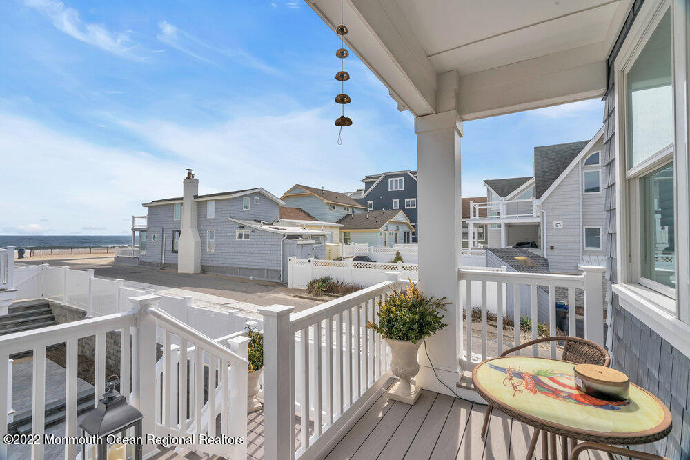 368 1st Avenue - Photo 3