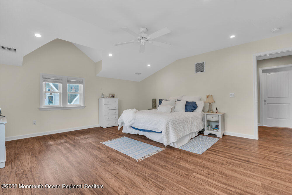 368 1st Avenue - Photo 19