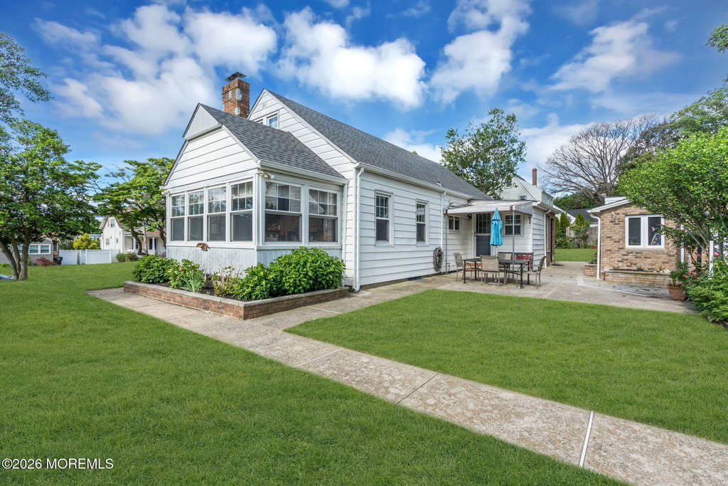 37 Highland Avenue - Photo 3