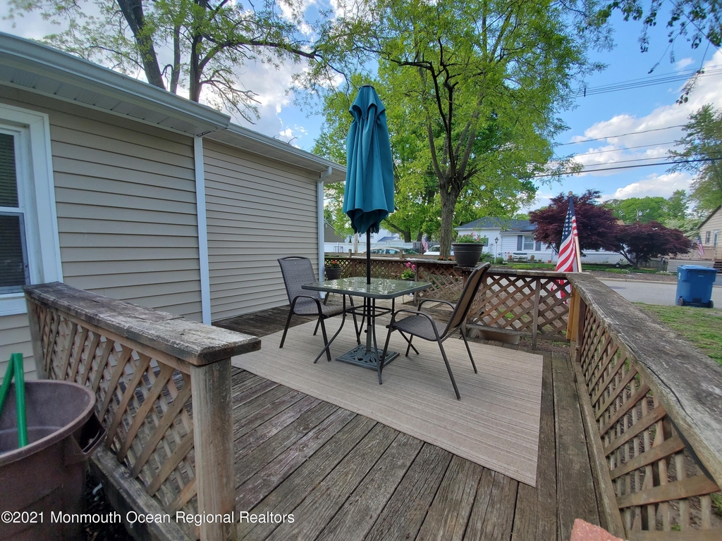 16 Leocadia Court - Photo 2