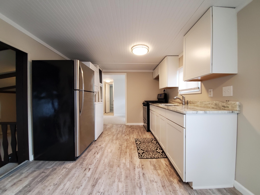 16 Leocadia Court - Photo 8