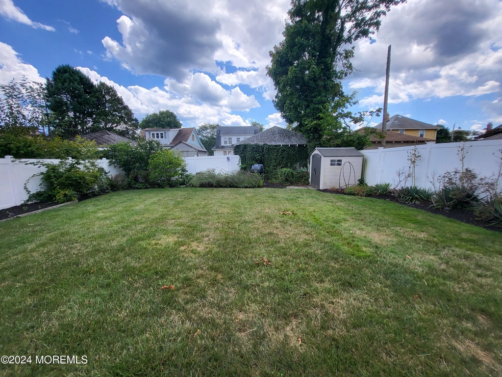 126 Elmwood Avenue - Photo 27