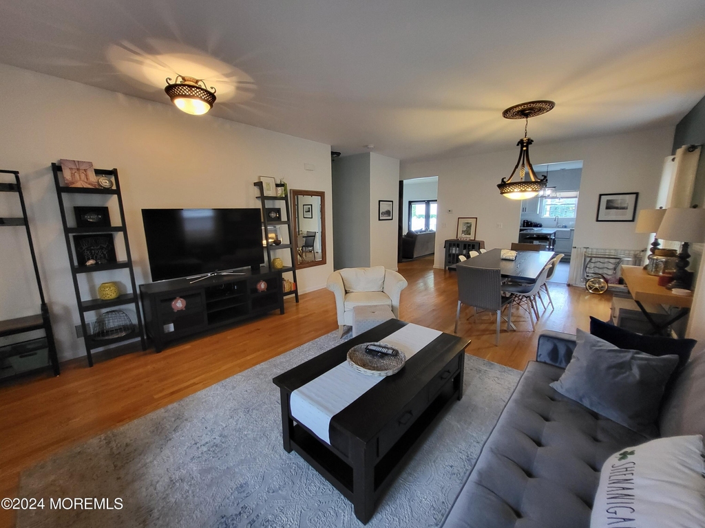 126 Elmwood Avenue - Photo 2