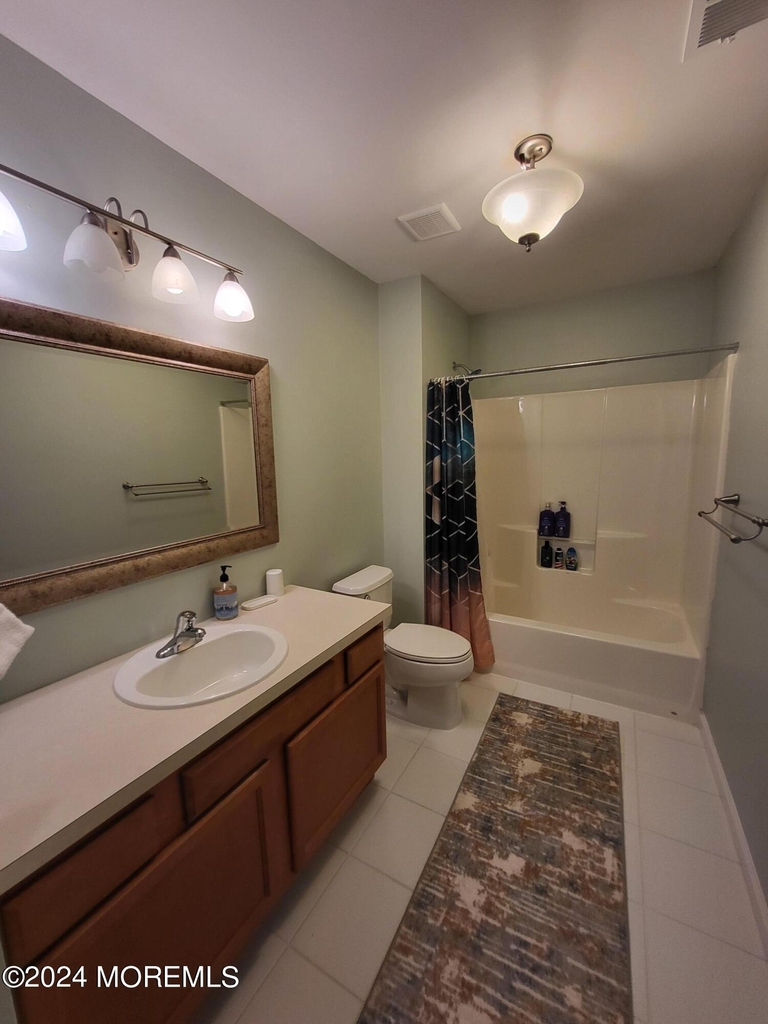 126 Elmwood Avenue - Photo 18