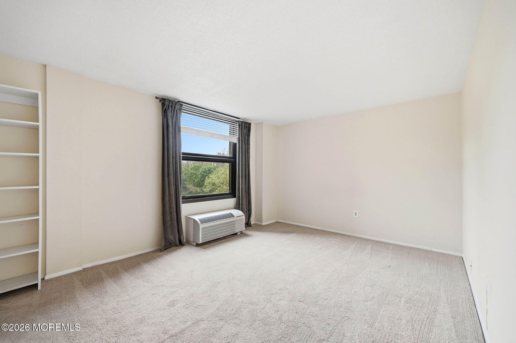 1 Scenic Drive - Photo 13