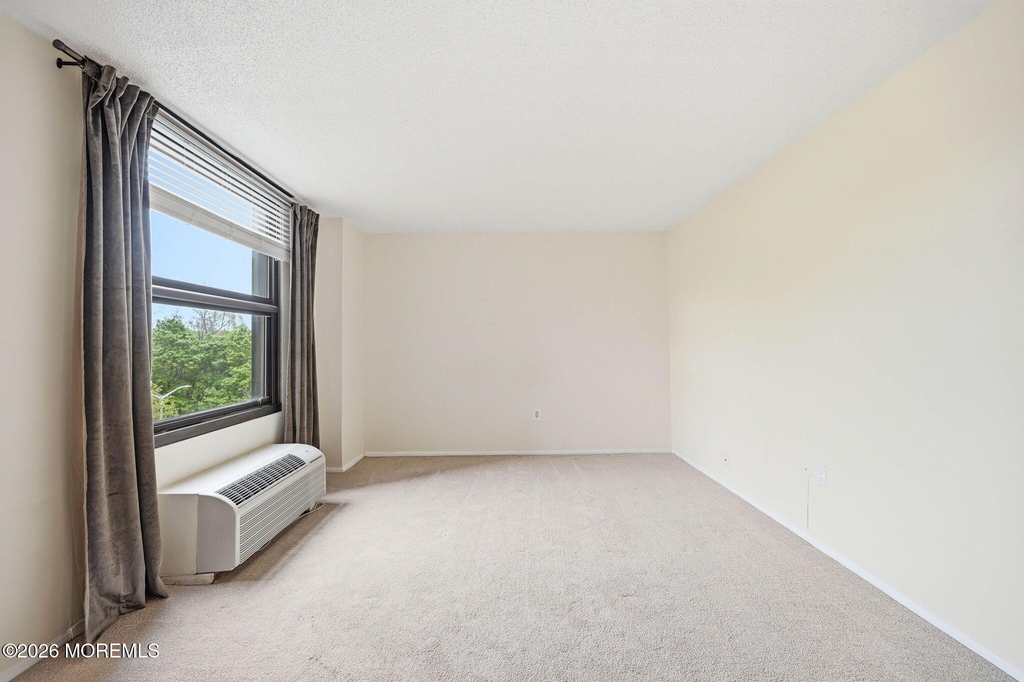 1 Scenic Drive - Photo 14