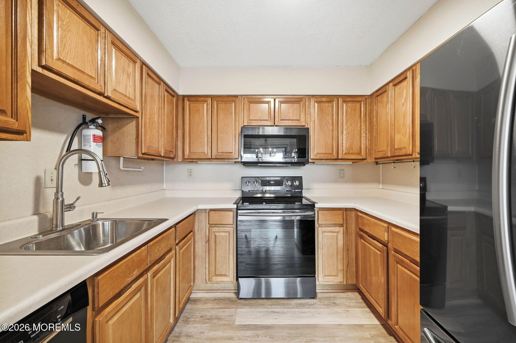 1 Scenic Drive - Photo 19