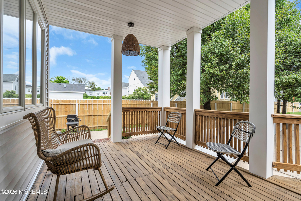 306 E 7th Avenue - Photo 3