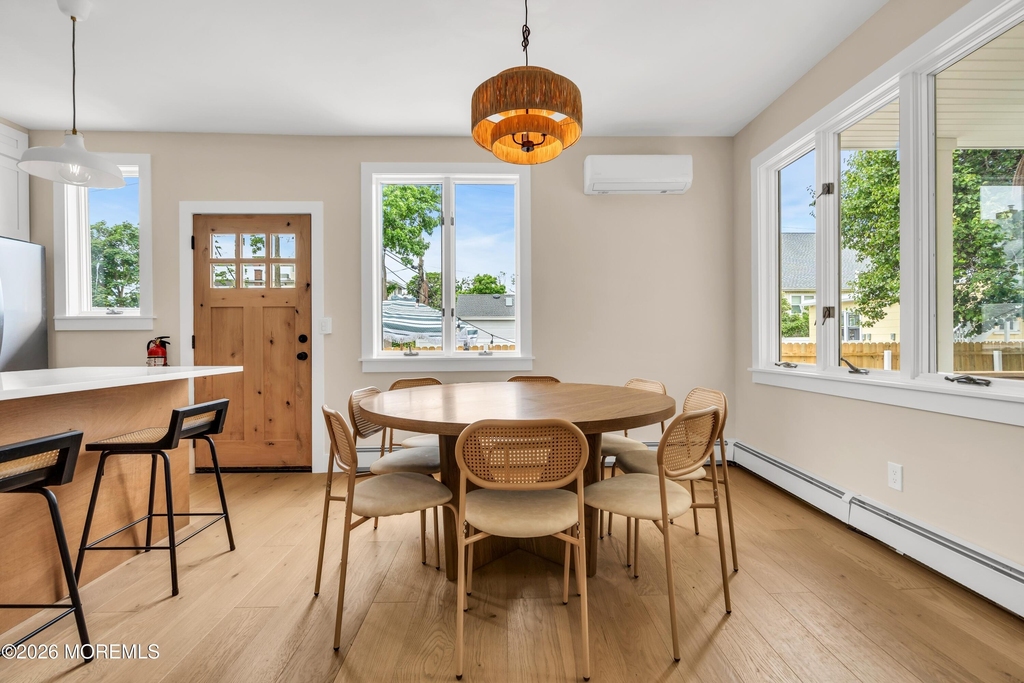 306 E 7th Avenue - Photo 4