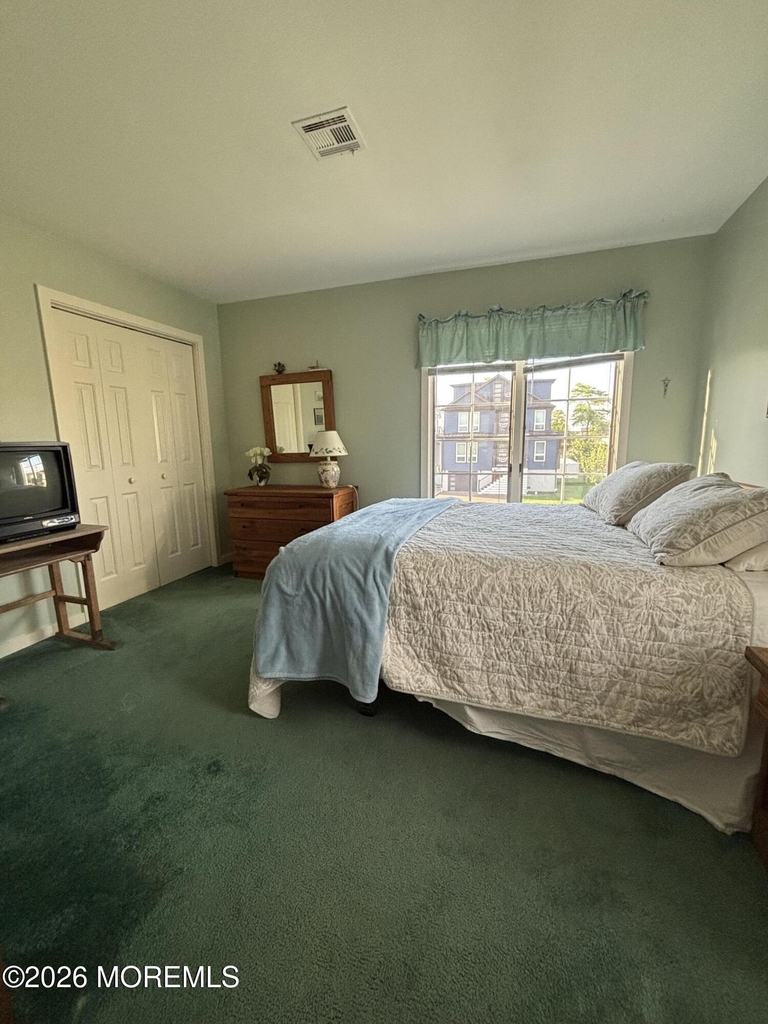 300 New York Avenue - Photo 10