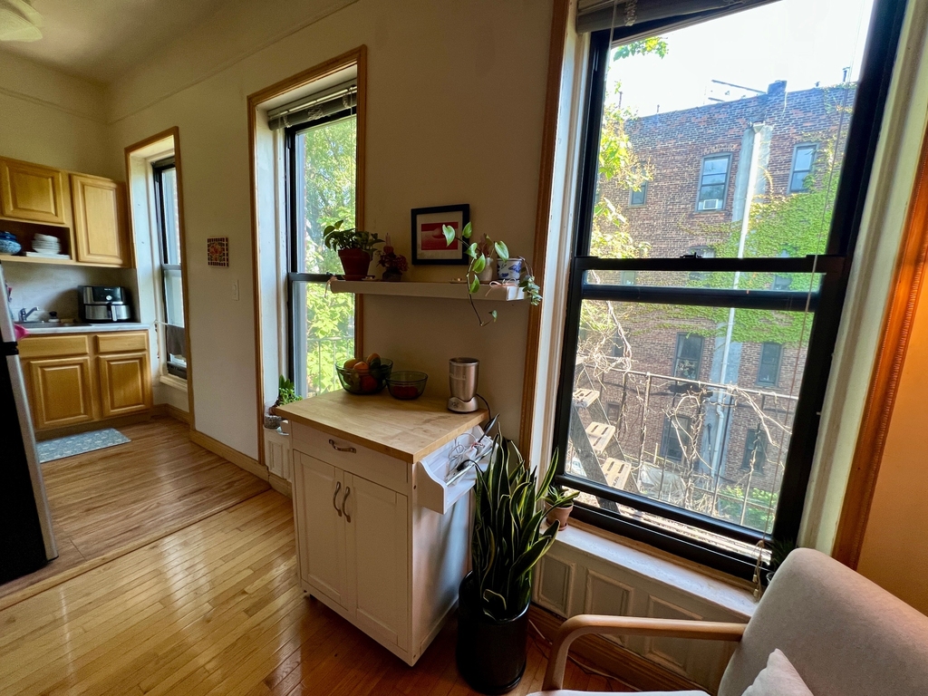 6 Brevoort Place - Photo 1