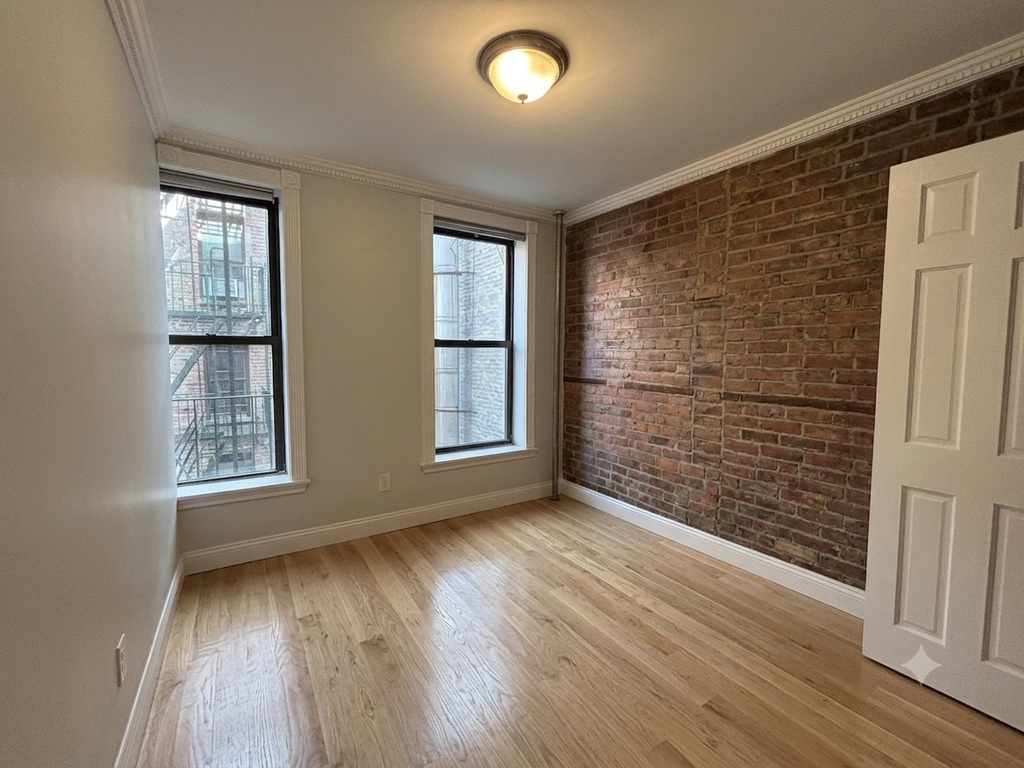 Mulberry Street - Photo 6