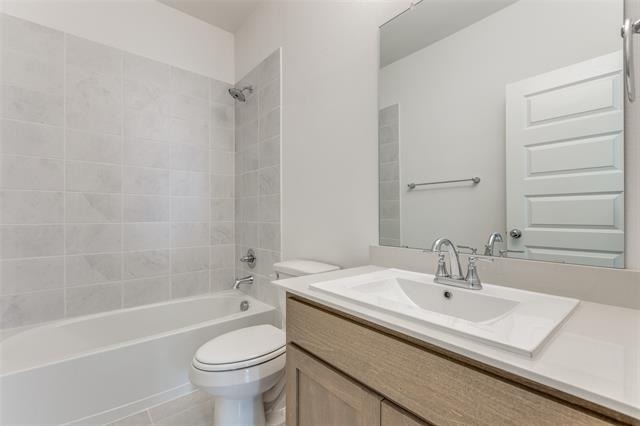 4908 Pebblewood Drive - Photo 18