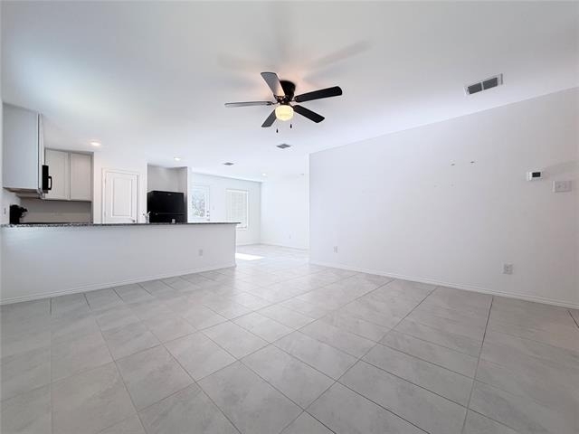 1717 Round House Lane - Photo 4