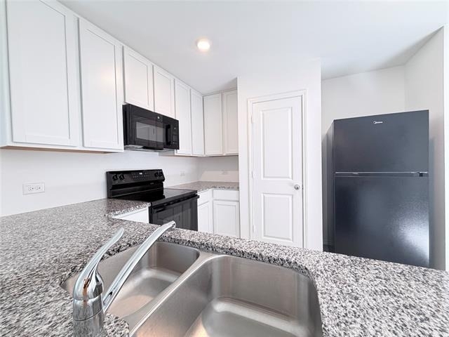 1717 Round House Lane - Photo 9