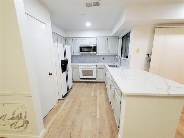 205 Mccarley Place - Photo 6