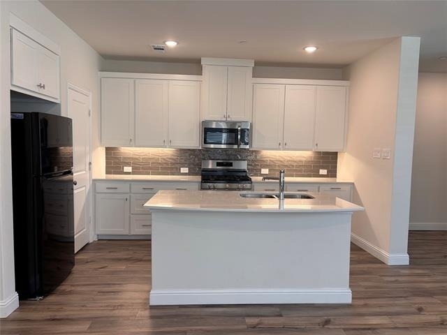 416 4th Street - Photo 4