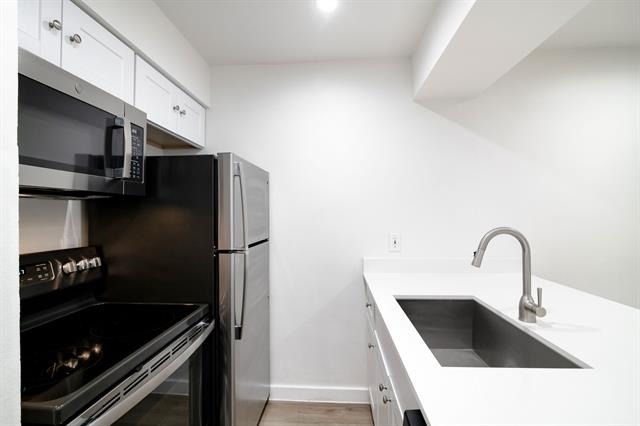 2722 Throckmorton Street - Photo 10