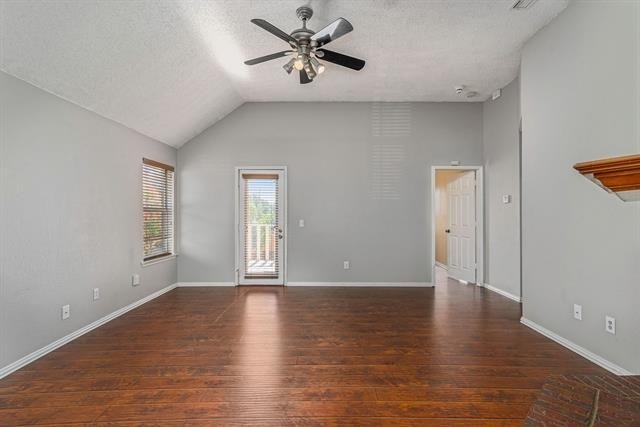 588 Lake Forest Drive - Photo 11