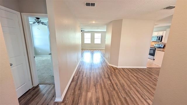 1112 Ann Drive - Photo 3