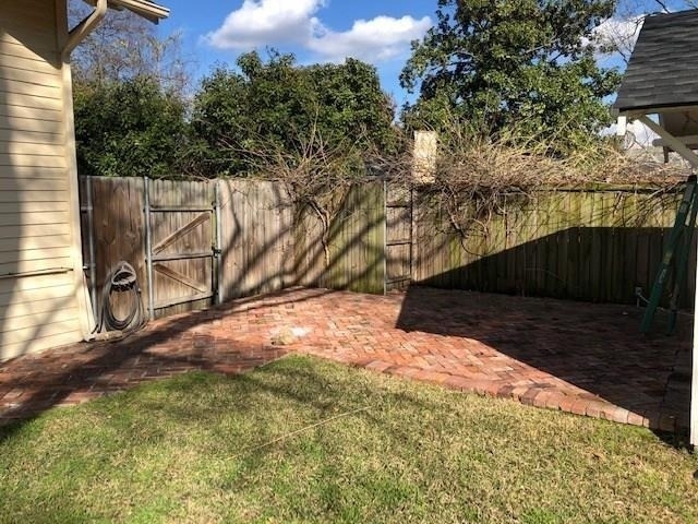 607 W Hunt Street - Photo 15