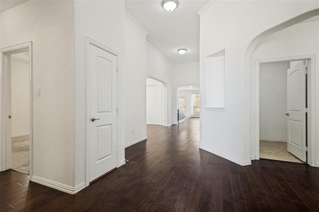 123 Derby Lane - Photo 2