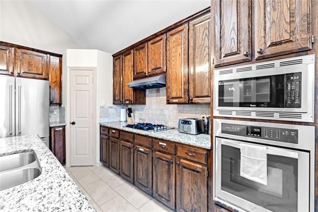 5202 Heatherdale Drive - Photo 10