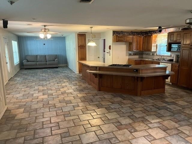 406 S Main Street - Photo 1