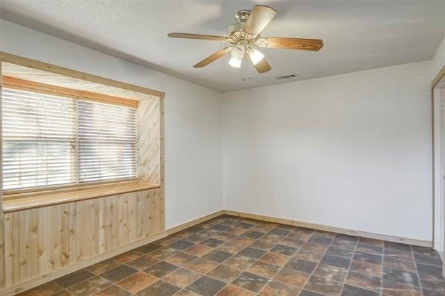 1204 King Drive - Photo 17