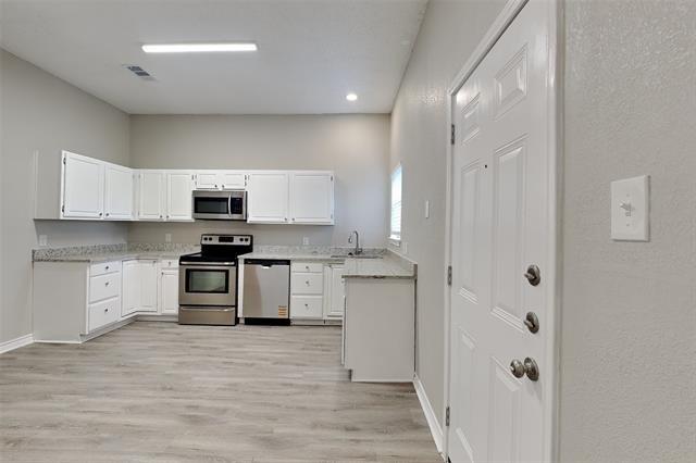 5900 Stone Meadow Lane - Photo 4