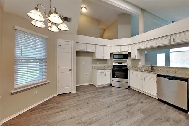 7864 Maiden Lane - Photo 3