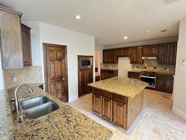 12637 Waltham Drive - Photo 3