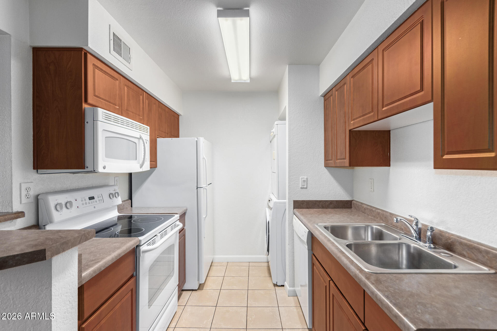 5995 N 78th Street - Photo 11