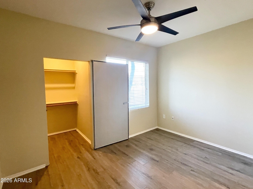 2929 W Yorkshire Drive - Photo 16