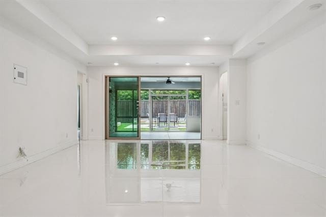 329 Magnolia Street - Photo 5