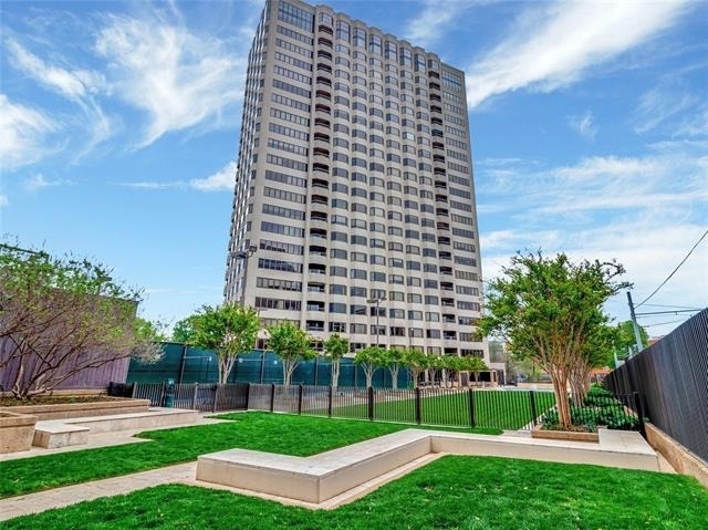 3030 Mckinney Avenue - Photo 4