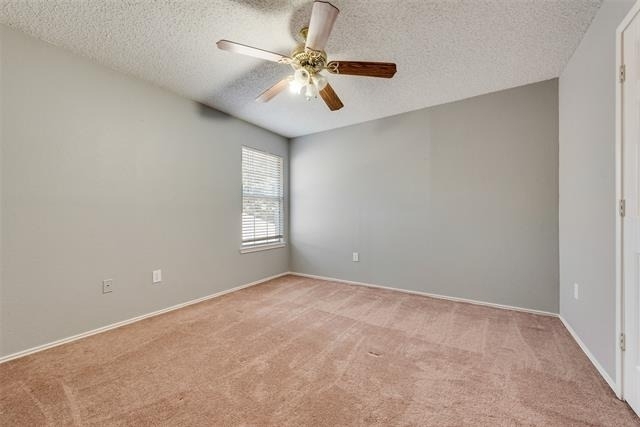 2912 Shadow Oak Court - Photo 18