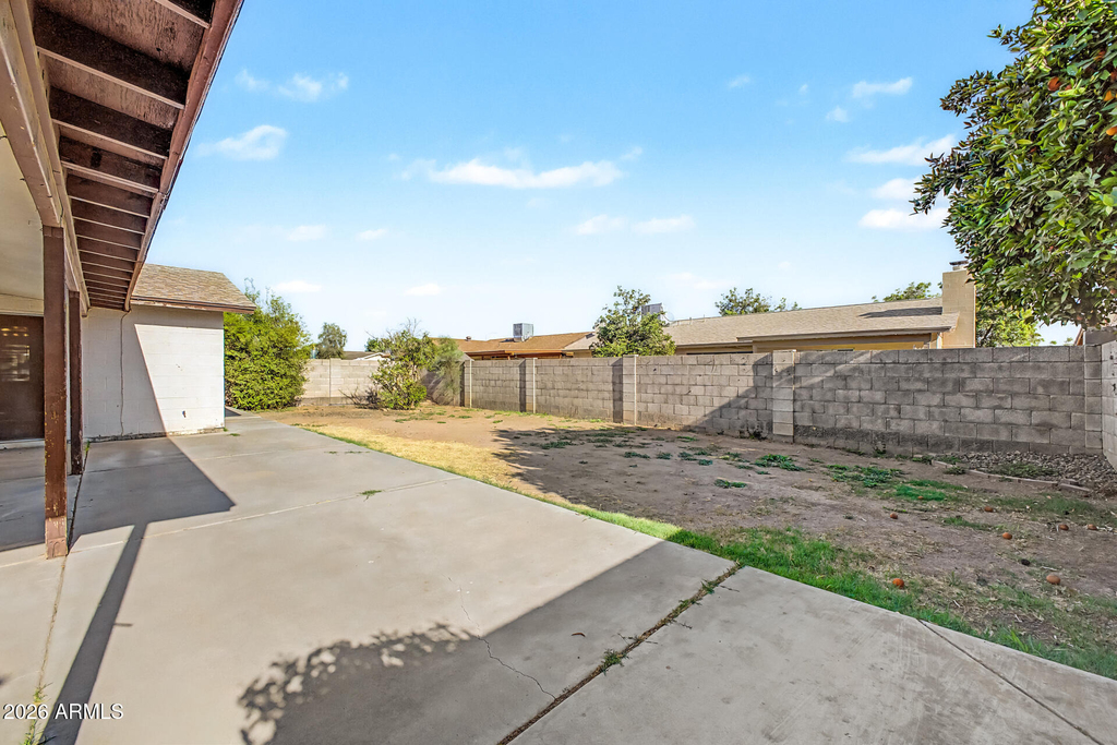 5733 W Mescal Street - Photo 34