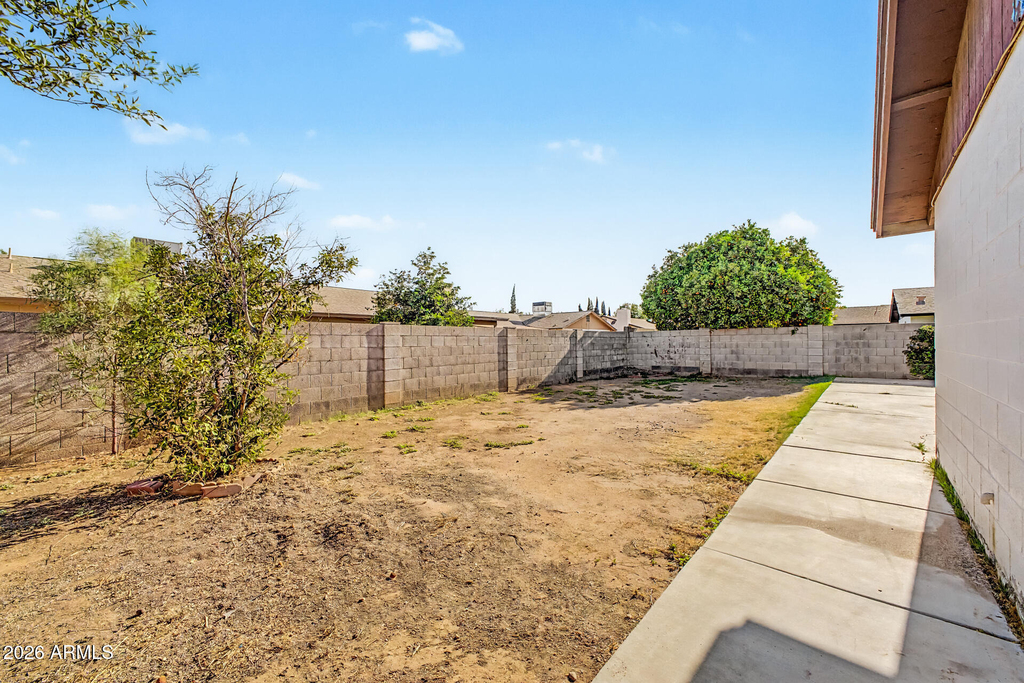 5733 W Mescal Street - Photo 37