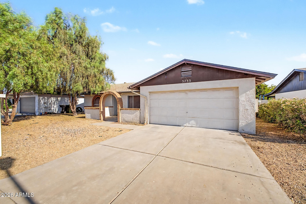 5733 W Mescal Street - Photo 2