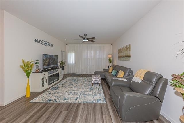 14114 Donahue Street - Photo 3