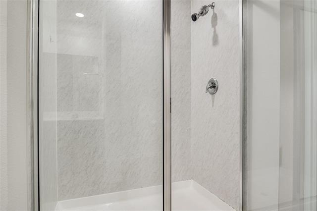 2117 Croton Avenue - Photo 22
