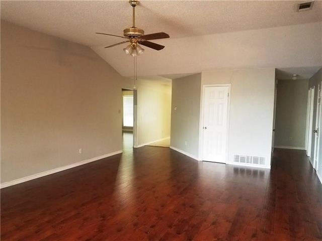 2425 Inverness Drive - Photo 2