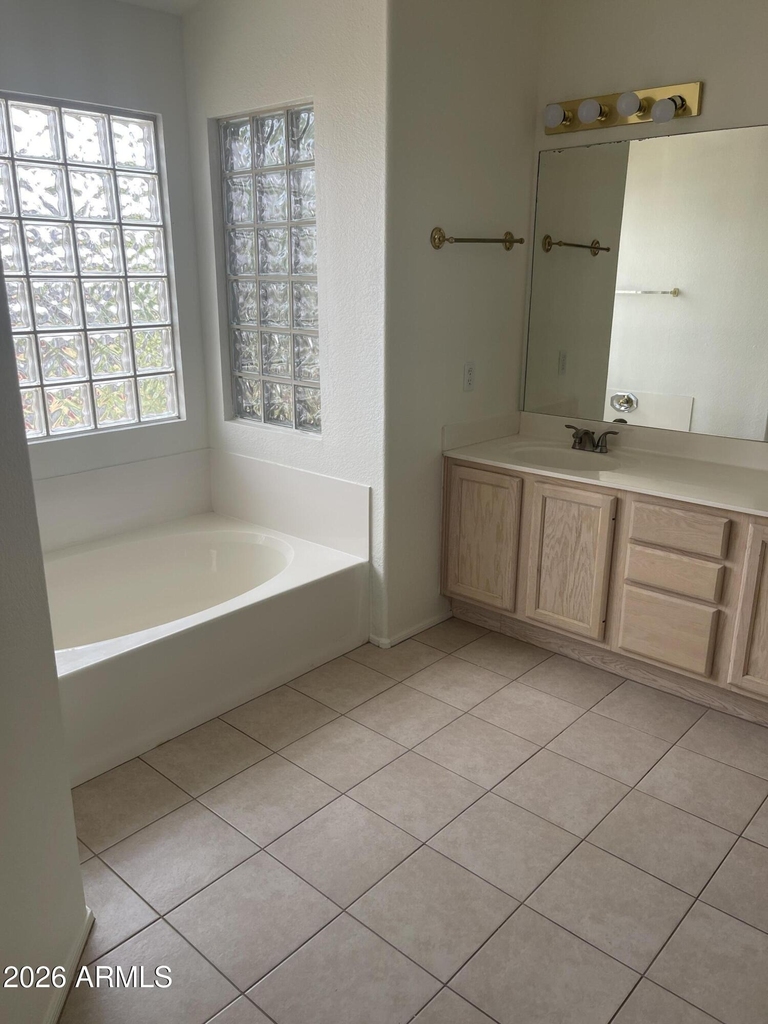 4727 E Goldfinch Gate Lane - Photo 11