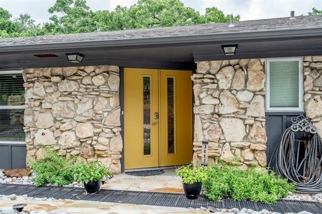 3417 Shady Oaks Drive - Photo 4