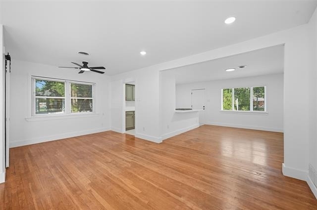 2251 Hartline Drive - Photo 2