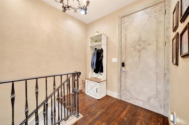 5055 Addison Circle - Photo 23