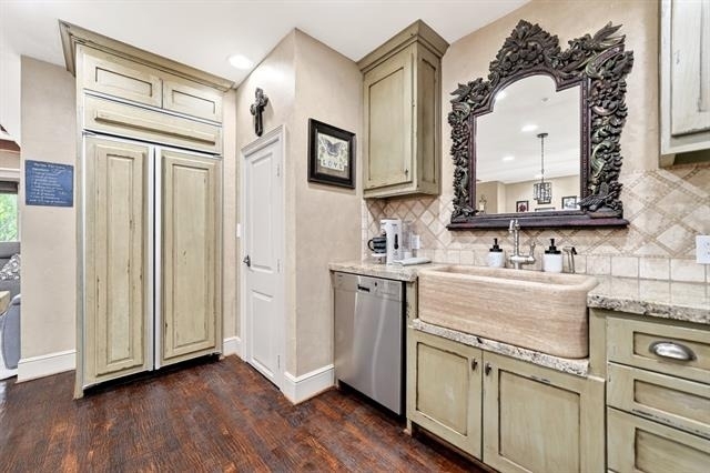 5055 Addison Circle - Photo 14