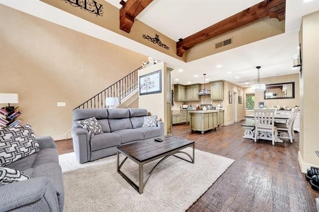 5055 Addison Circle - Photo 7