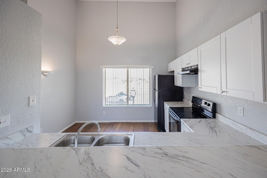 4828 W Orangewood Avenue - Photo 7